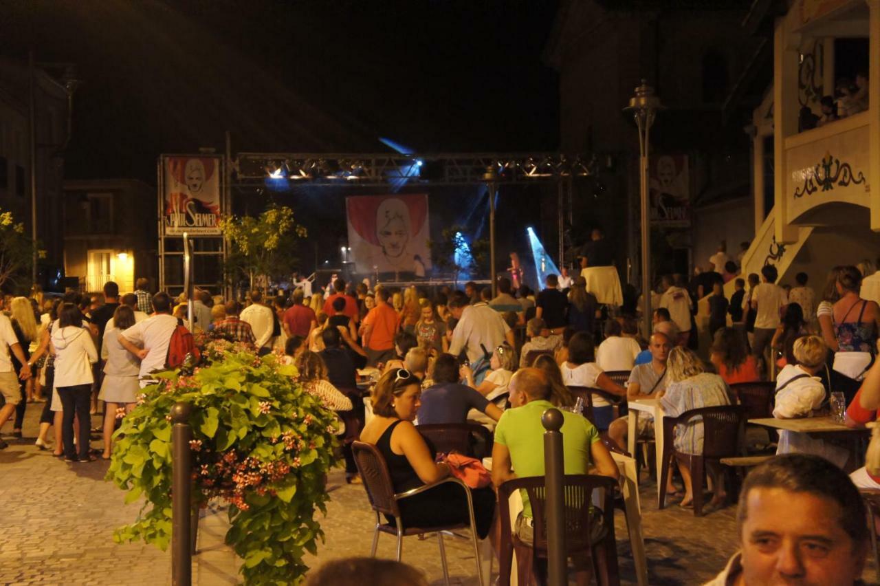 La Scribote Διαμέρισμα Marseillan  Εξωτερικό φωτογραφία